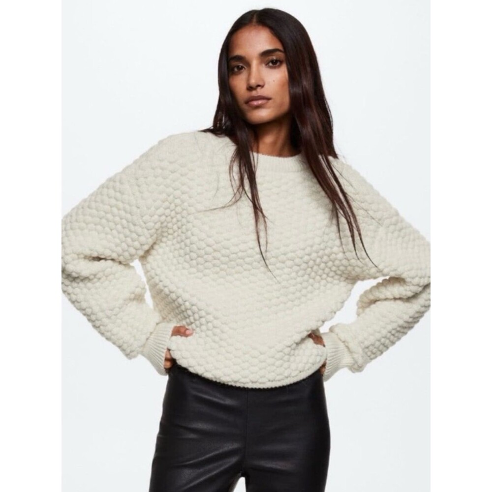 NWT Mango MNG Textured Cream Pull Over Crew Neck Casual Cozy Knit Sweater Medium